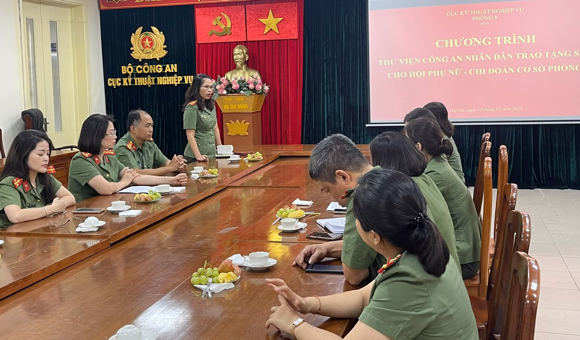 Văn hóa đọc trong CAND đang phát triển, lan tỏa mạnh mẽ -0