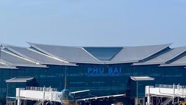 Thí điểm xác thực sinh trắc học với hành khách ở sân bay Phú Bài