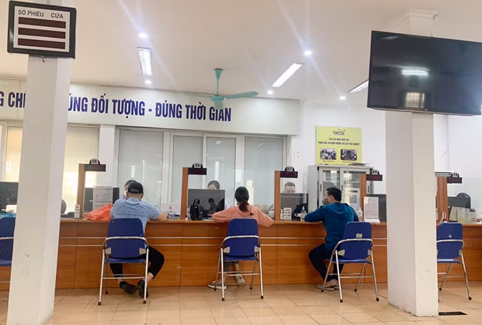 Tràn lan hội nhóm mua bán bảo hiểm xã hội -0