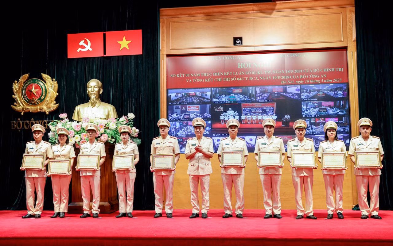 Học tập, thực hiện Sáu điều Bác Hồ dạy phải trở thành việc làm tự giác, thường xuyên, hằng ngày -0