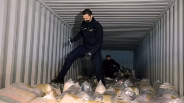 Các “nghiệp đoàn” cocaine Mỹ Latinh ở châu Âu