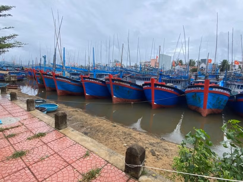 Bộ Xây dựng: Huy động mọi lực lượng ứng phó bão số 13, bảo đảm an toàn công trình xây dựng -0