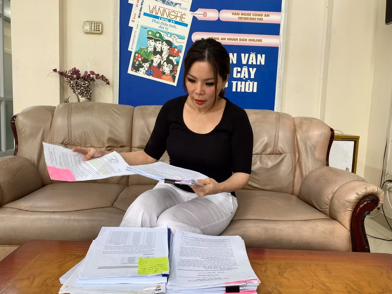Vụ khiếu kiện về hôn nhân và tranh chấp tài sản hi hữu: Cần thu hồi các giấy xác nhận “độc thân” đã cấp sai -0