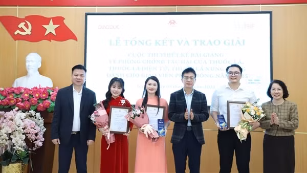 Trao giải cuộc thi thiết kế bài giảng phòng, chống tác hại của thuốc lá