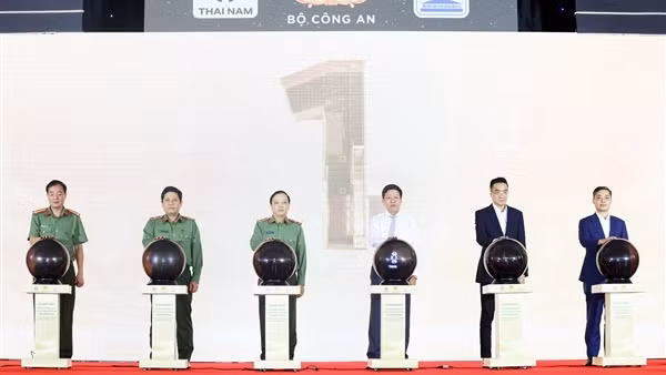 Khởi công Dự án nhà ở cho lực lượng vũ trang CAND tại Khu đô thị Nam Thăng Long