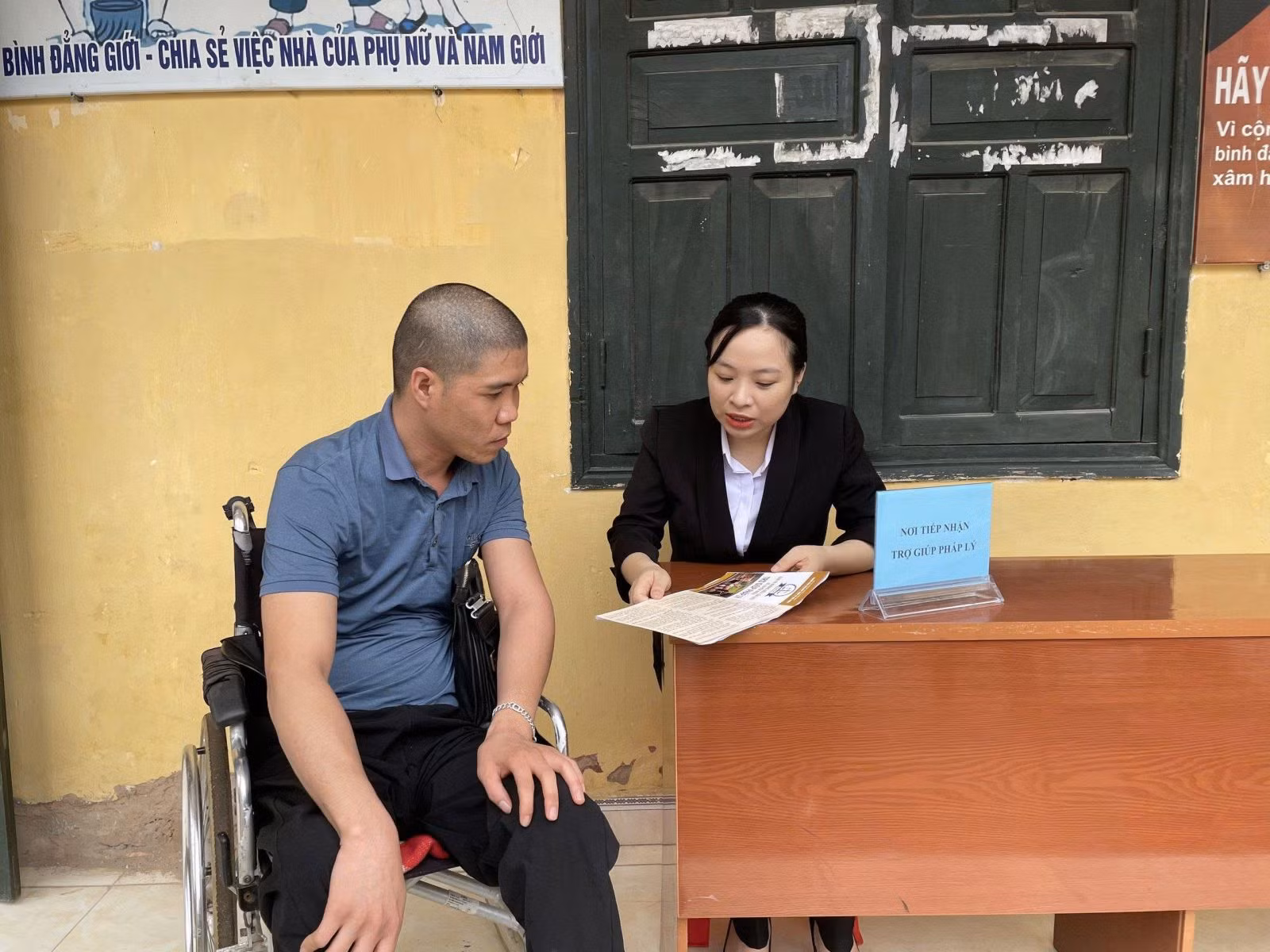 Đẩy mạnh truyền thông trợ giúp pháp lý đến với đồng bào dân tộc thiểu số và miền núi -0
