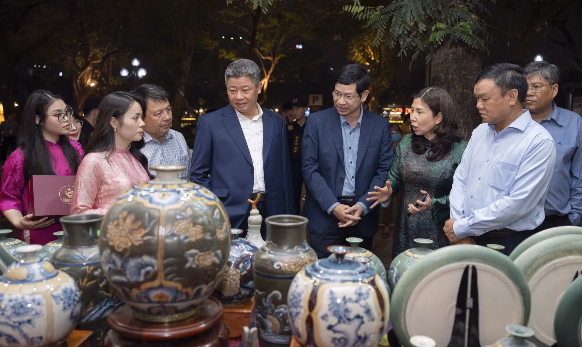 Tưng bừng Lễ hội Quà tặng du lịch Hà Nội năm 2025 -0