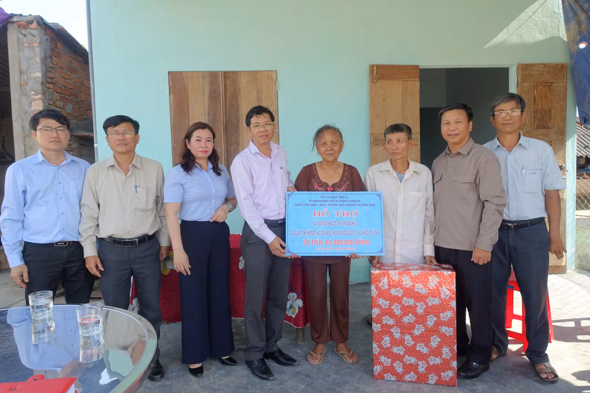Nghĩa cử nhân văn từ những căn nhà trên quê hương Tây Hòa -0