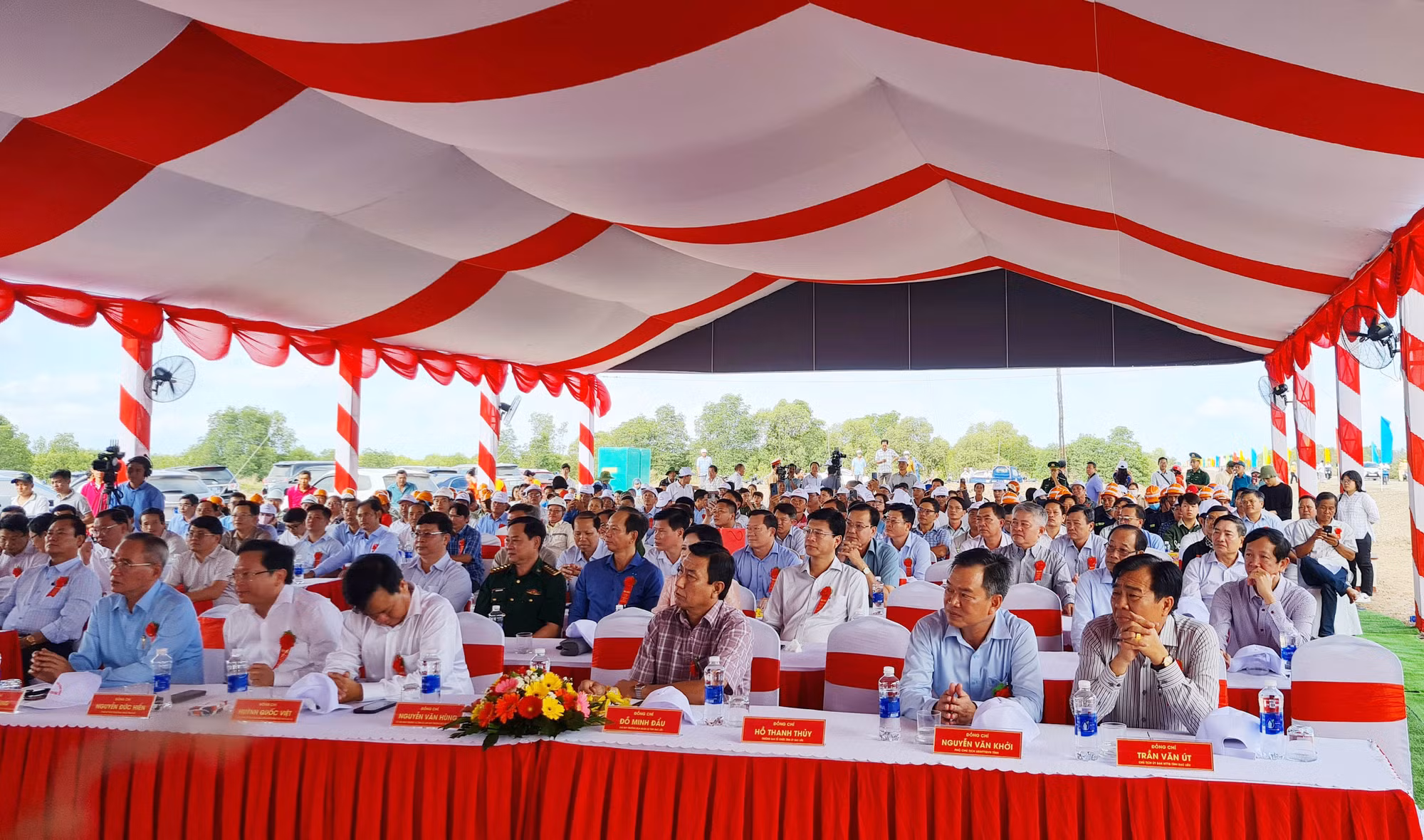 Khởi công, thông xe một số dự án lớn tại Cà Mau -0