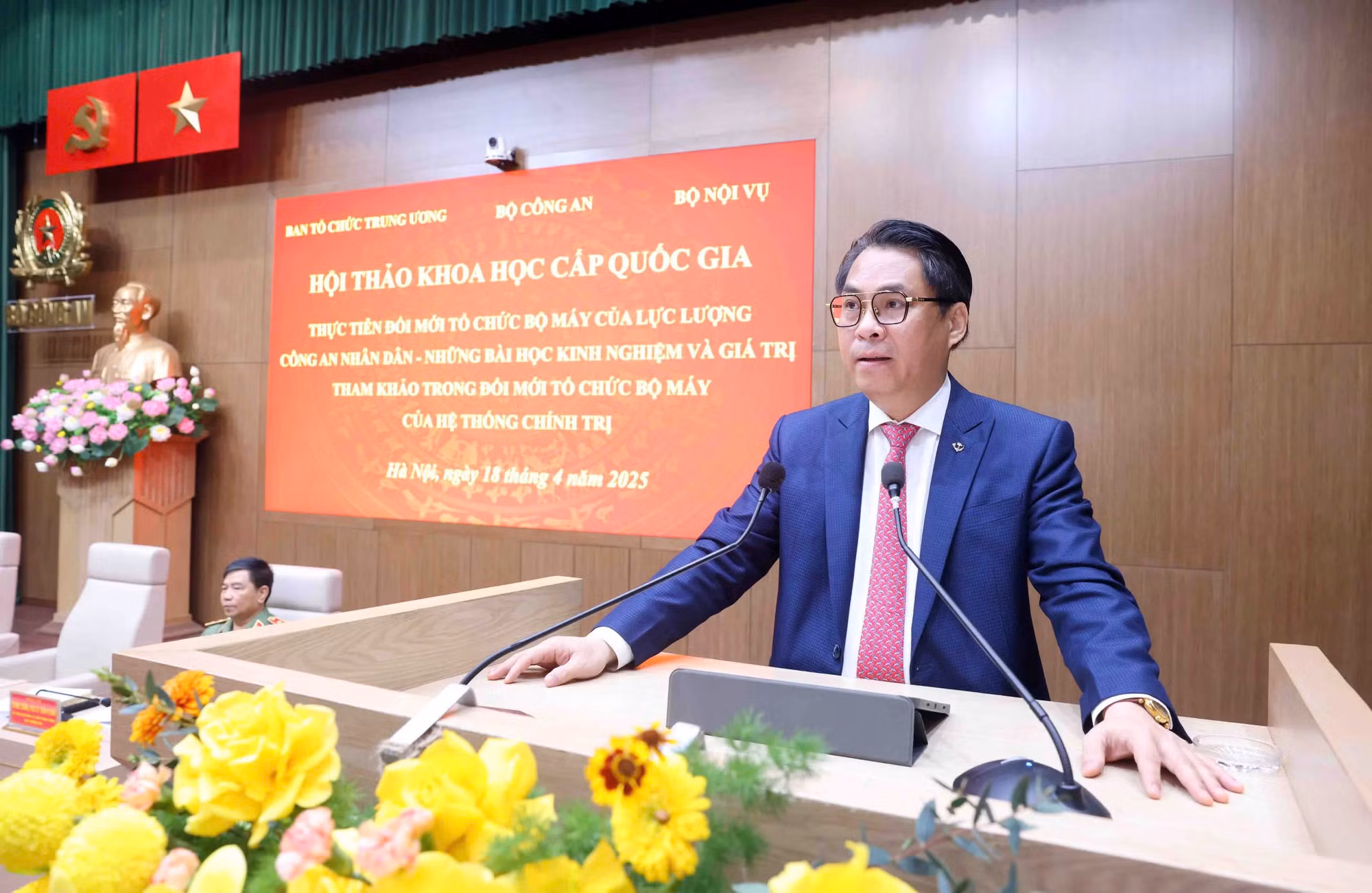 Thực tiễn đổi mới tổ chức bộ máy lực lượng CAND - Bài học kinh nghiệm và giá trị tham khảo -0