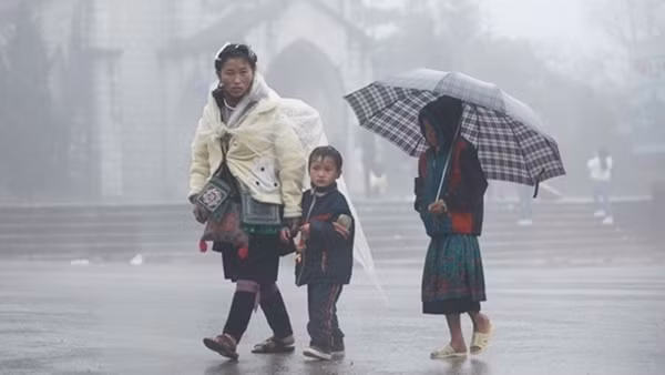 Miền Bắc đón không khí lạnh, trưa chiều trời mưa