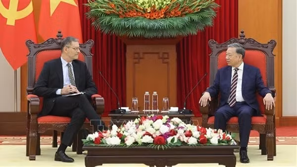 Tổng Bí thư Tô Lâm: Thúc đẩy mạnh mẽ thương mại song phương Việt Nam-Pháp