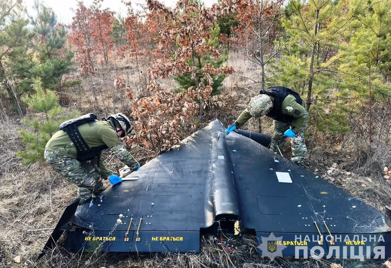 Uy lực thực chiến UAV tự sát và tên lửa Iskander của Nga -0