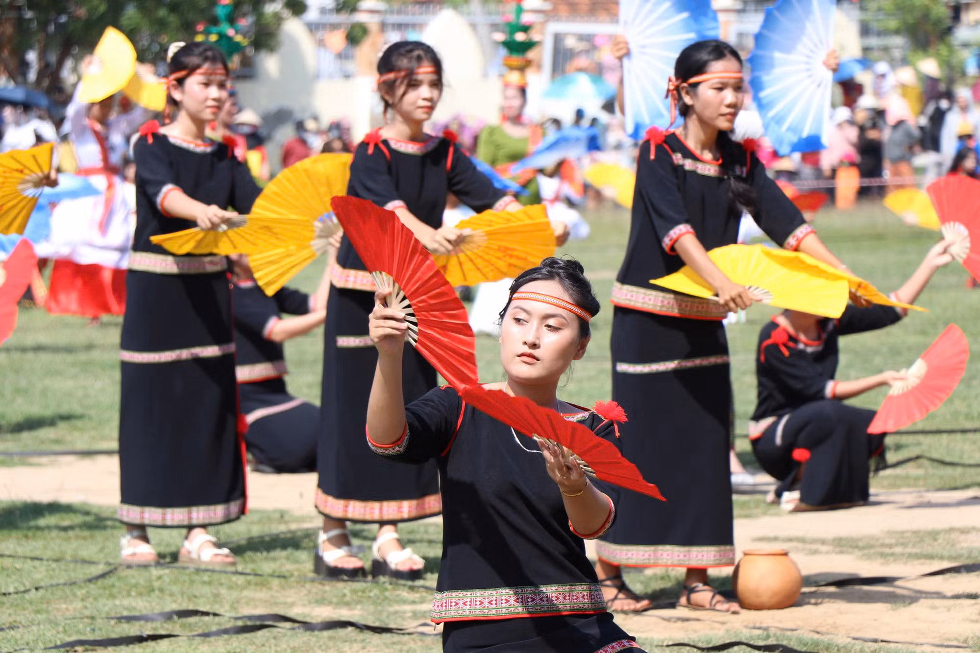 Du khách sẽ trải nghiệm khinh khí cầu tại Tuần Văn hóa Thể thao Du lịch và Ẩm thực Ninh Thuận -0