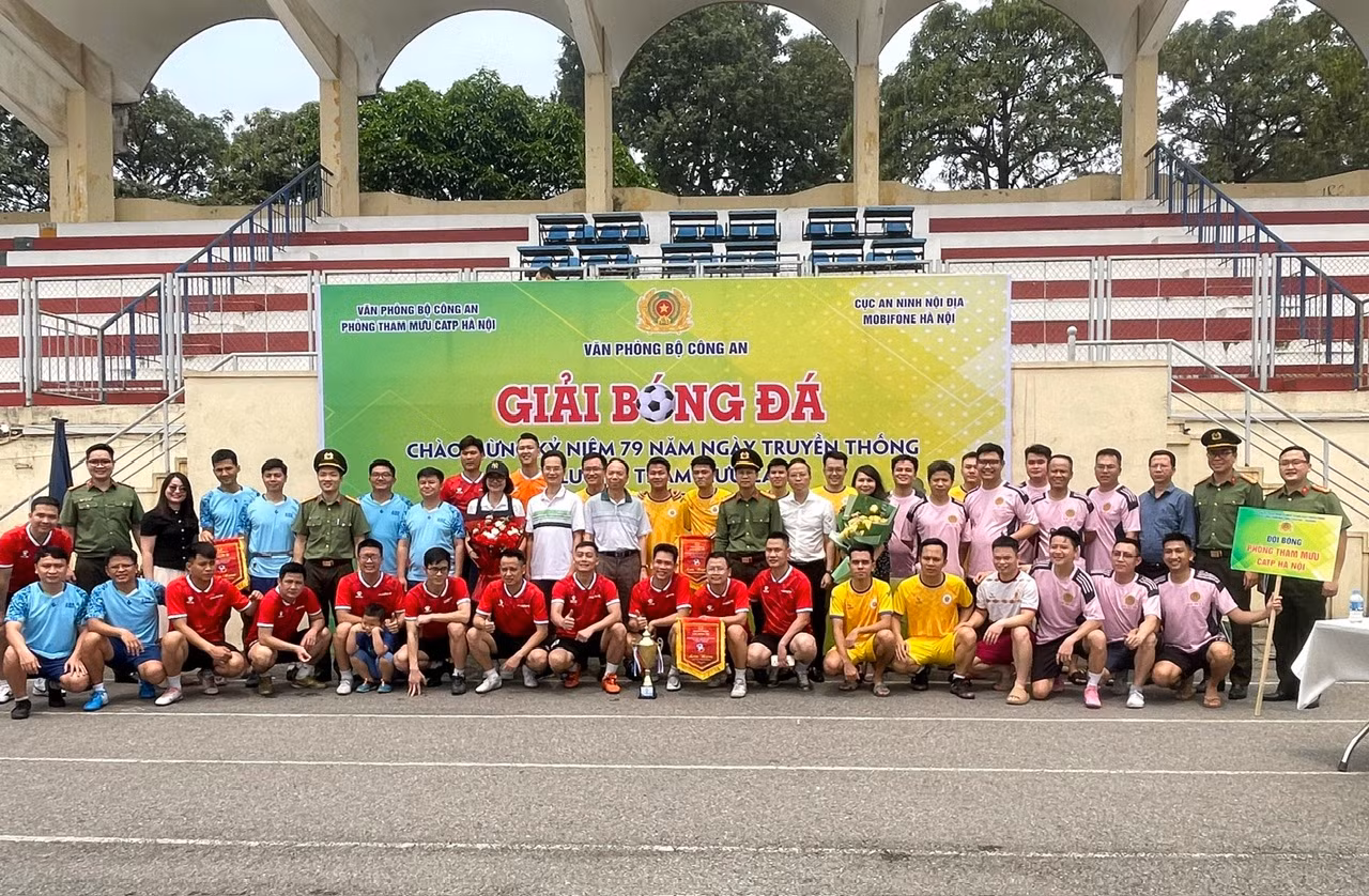 Sôi nổi Giải bóng đá chào mừng 79 năm Ngày truyền thống lực lượng Tham mưu CAND -0