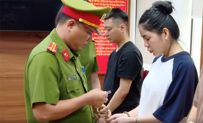 Bớt bệnh tật lại, nghệ sĩ ơi! -0