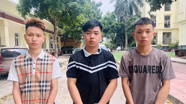 Bắt nhóm cướp tài sản của công nhân