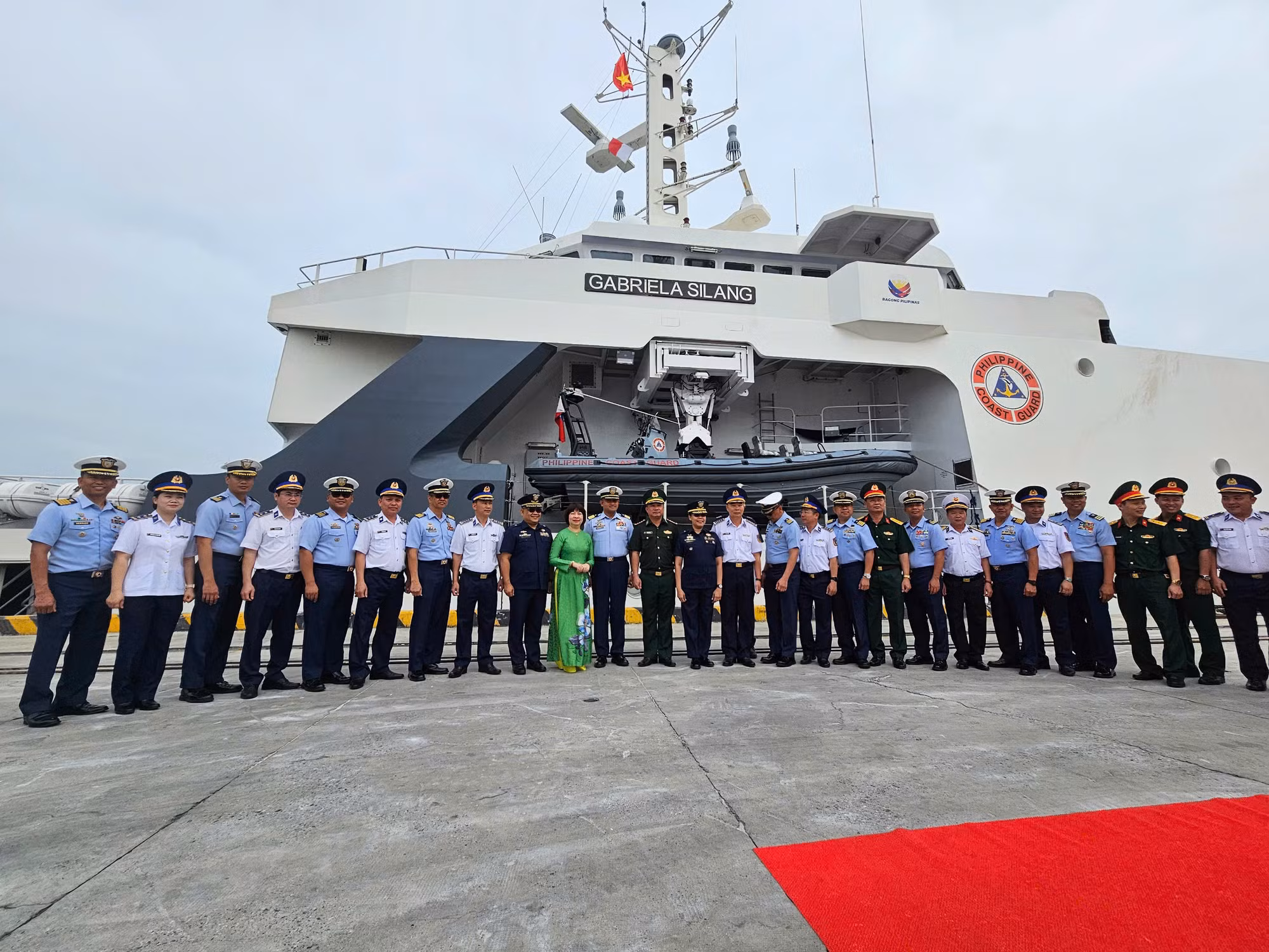 Tàu Cảnh sát biển Philippines thăm hữu nghị Đà Nẵng -1