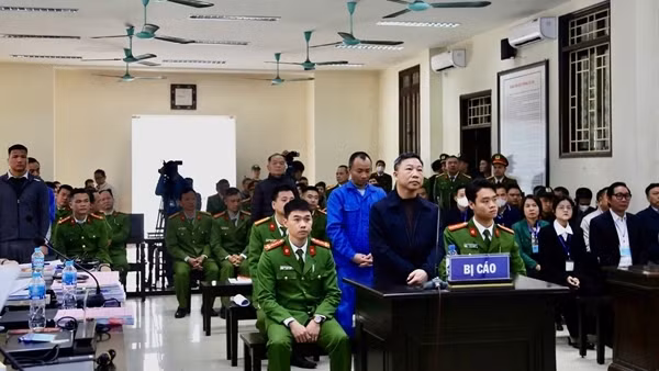 Cựu Đại biểu Quốc hội Lưu Bình Nhưỡng kháng cáo xin giảm nhẹ hình phạt