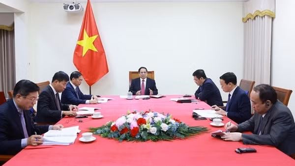 Thủ tướng Phạm Minh Chính điện đàm với Thủ tướng New Zealand