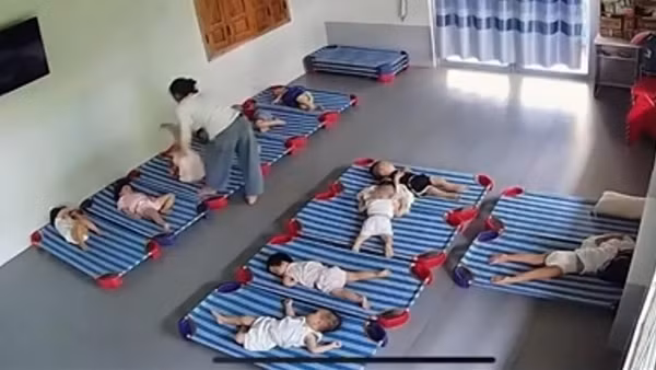 Tạm dừng hoạt động nhóm trẻ xảy ra bạo hành trẻ em, tiếp tục điều tra xử lý