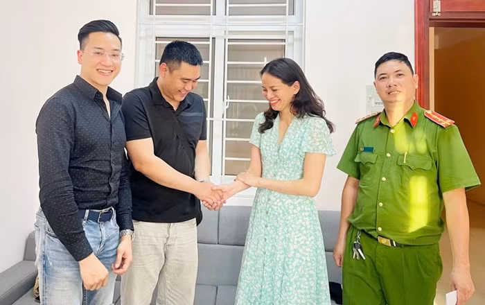 Nữ cán bộ Phòng NN&MT bỗng nhận được 3,5 tỷ đồng trong tài khoản -0