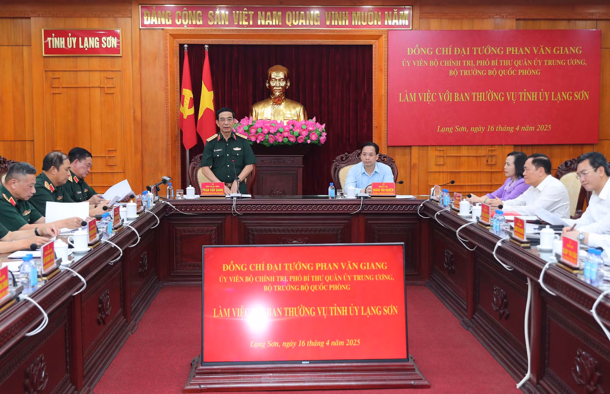 Tạo môi trường ổn định, thuận lợi để phát triển kinh tế - xã hội của địa phương -0