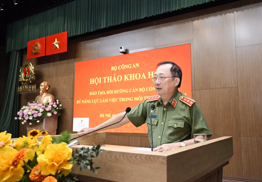 Xây dựng chiến lược, lộ trình đào tạo cán bộ Công an đủ năng lực làm việc trong môi trường quốc tế -0