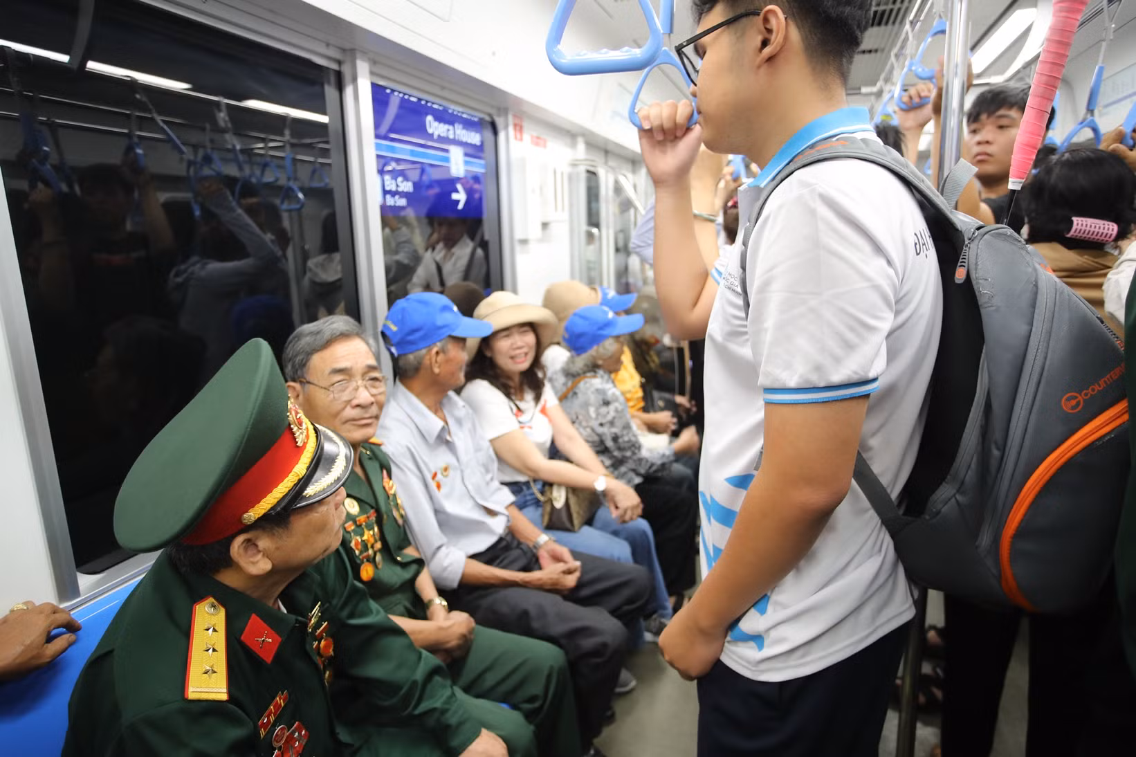 Những người làm nên Đại thắng mùa Xuân 1975 xúc động trước tình cảm tri ân của TP Hồ Chí Minh -1