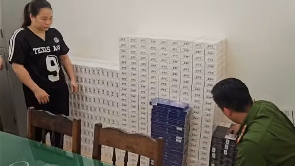 Liên tiếp bắt giữ 2 vụ buôn bán thuốc lá lậu