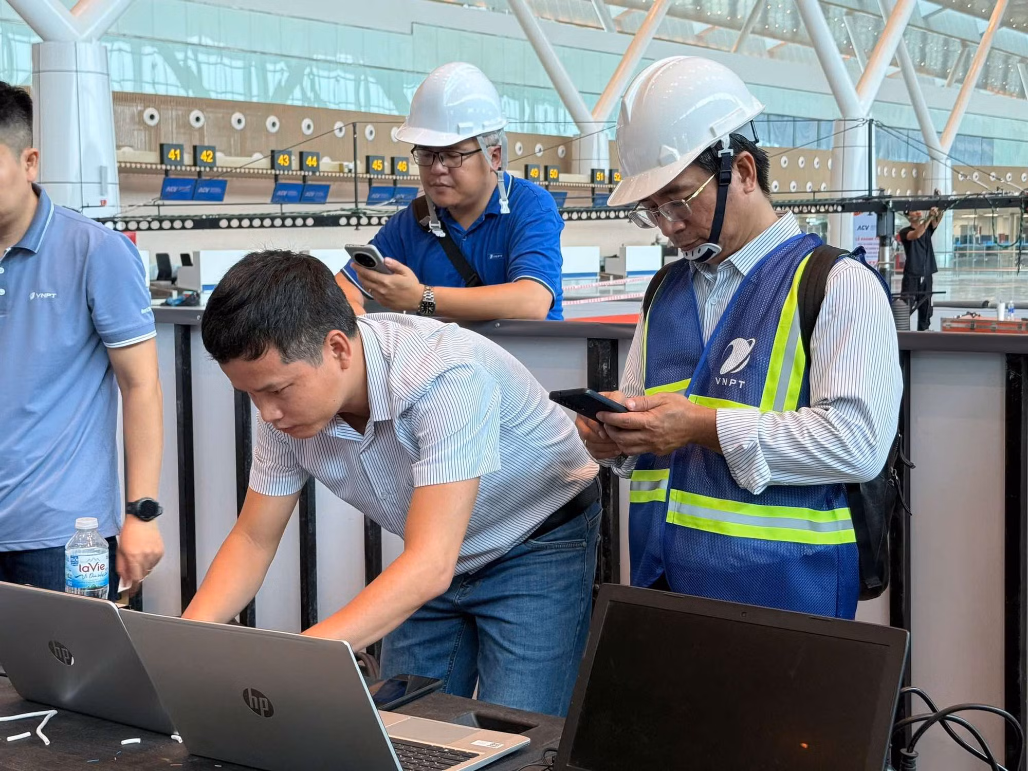 VNPT góp phần số hóa hành trình khai thác nhà ga T3 sân bay Tân Sơn Nhất -1