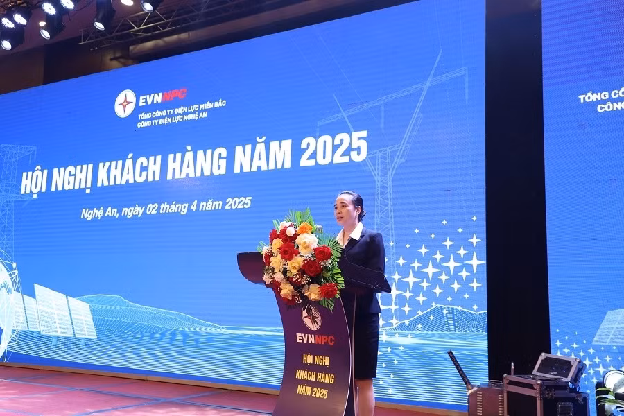 EVNNPC tổ chức Hội nghị khách hàng 2025 trên toàn miền Bắc -0