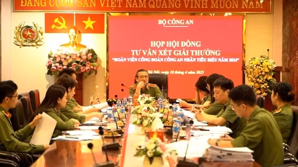 Xét chọn 20 gương mặt đạt giải thưởng “Đoàn viên Công đoàn CAND tiêu biểu” năm 2024