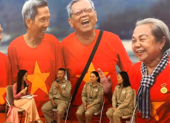 Khúc tráng ca biển trời Côn Đảo -0