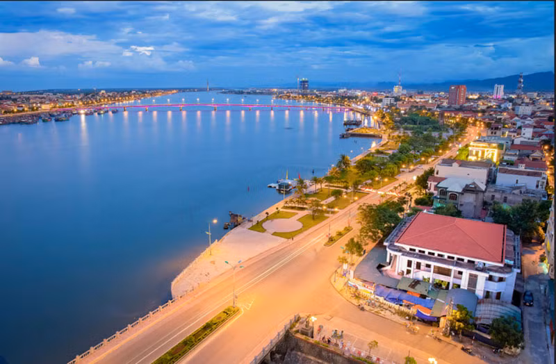 Đánh thức “viên kim cương xanh” du lịch Quảng Bình -0