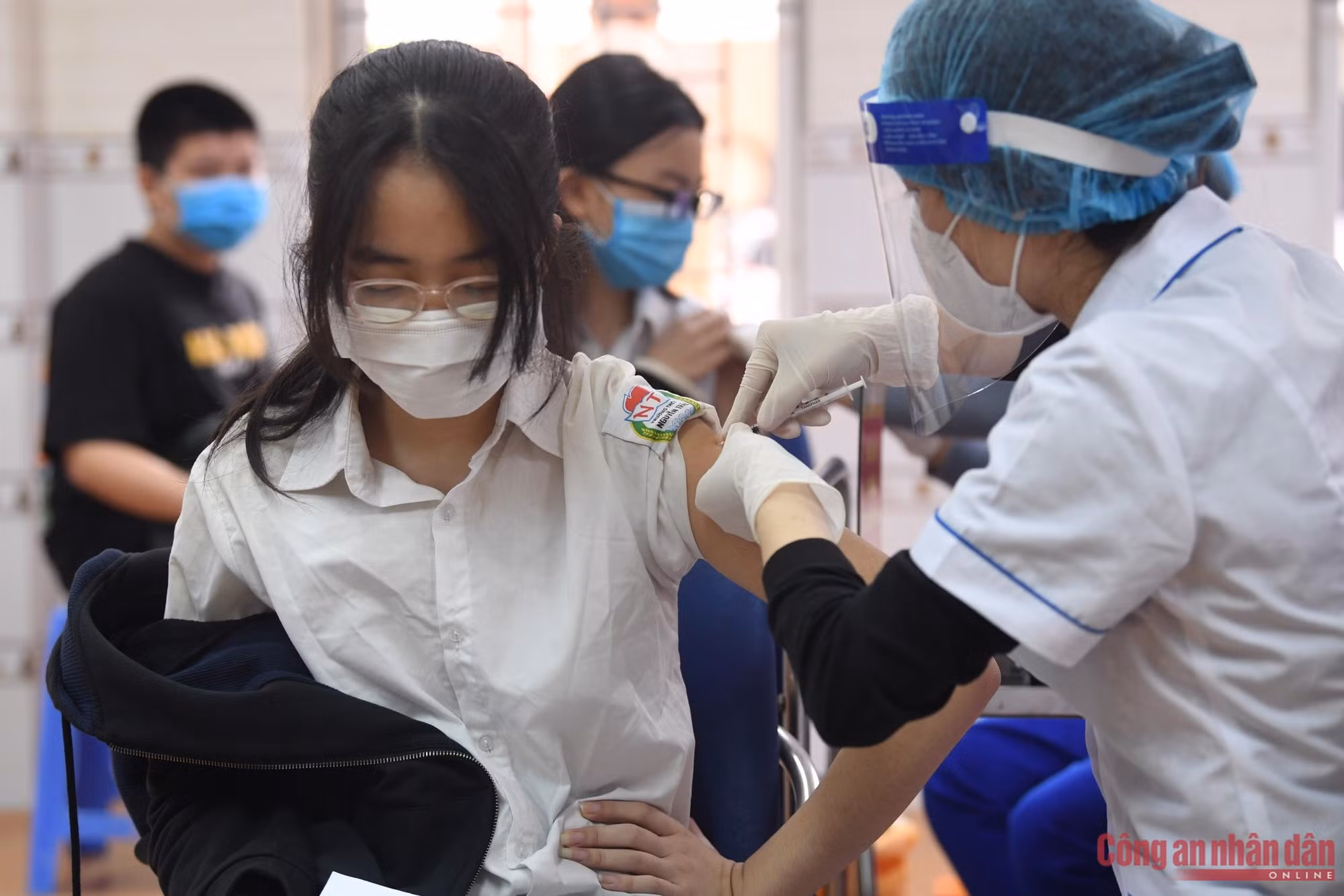 Bộ Y tế lên tiếng về việc gia hạn thêm 3 tháng 2 lô vaccine Pfizer -0