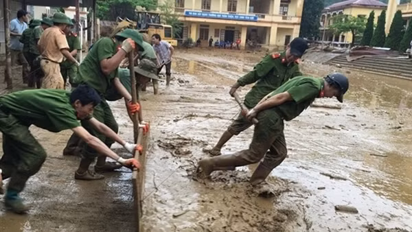 Chủ động ứng phó mưa lũ, lũ quét, sạt lở đất