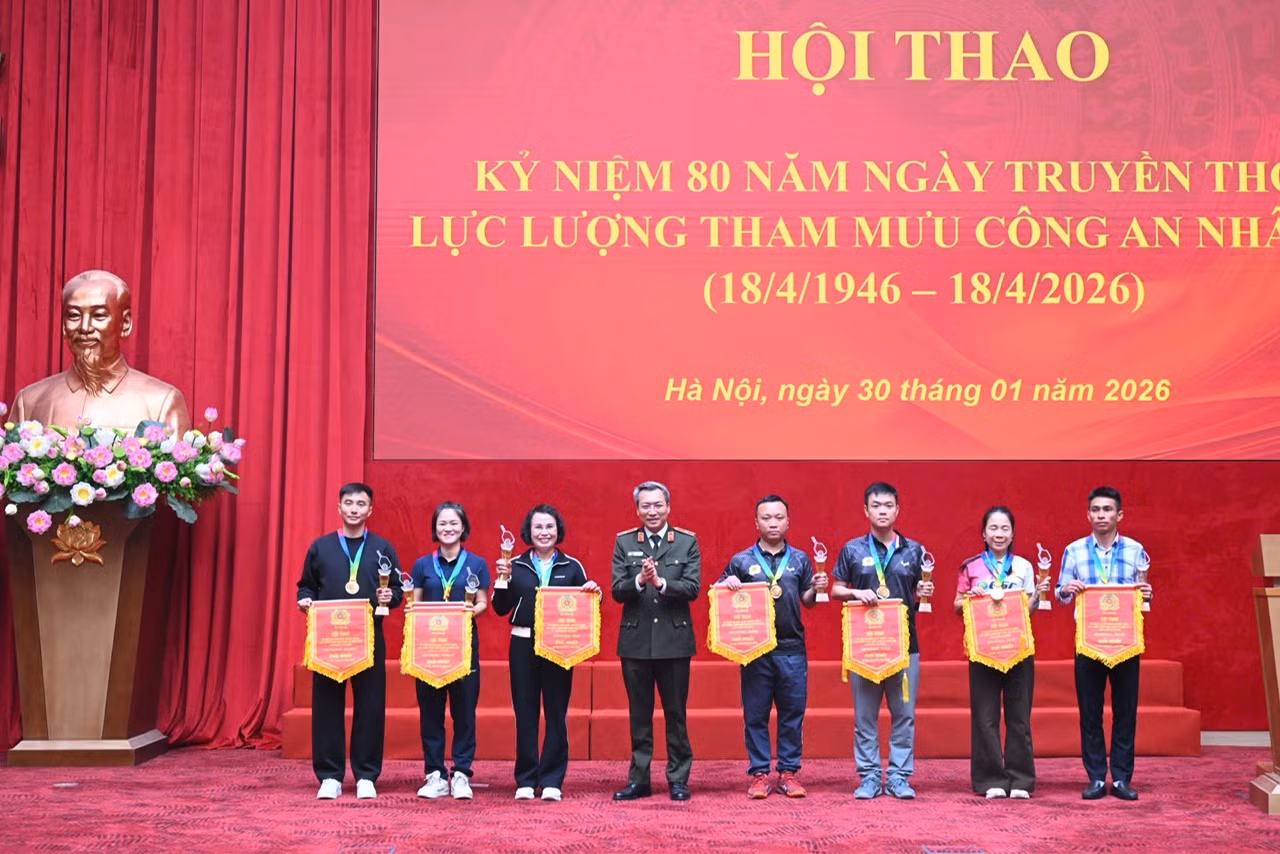 Bế mạc Hội thao kỷ niệm 80 năm Ngày truyền thống lực lượng Tham mưu Công an nhân dân -0