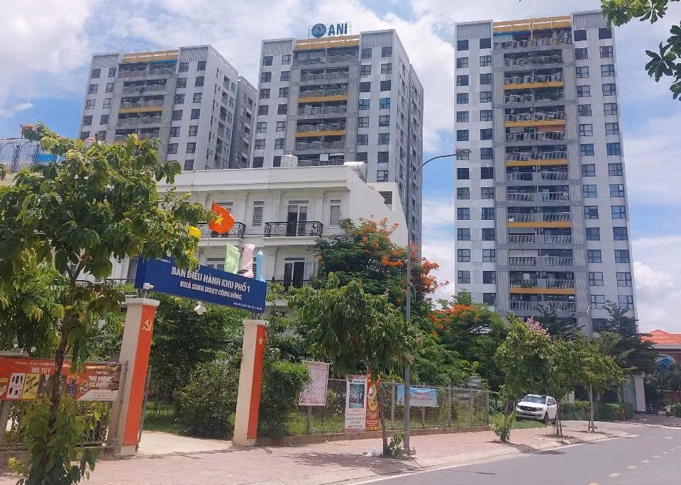 Cư dân bị “treo sổ hồng” 7 năm do chưa tính được khoản khấu trừ vào tiền sử dụng đất của dự án -0