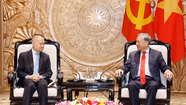 Tổng Bí thư Tô Lâm tiếp Đặc phái viên của Tổng Bí thư, Chủ tịch nước Trung Quốc Tập Cận Bình