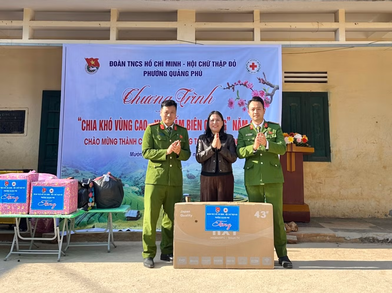 Những chiến sĩ Công an “sưởi ấm” vùng cao Xứ Thanh -0
