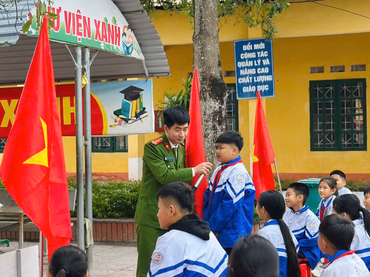 Xây dựng nền tảng văn hóa vững chắc cho an ninh con người và trật tự xã hội -0