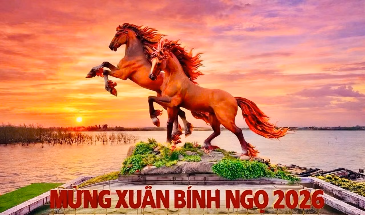 Ngựa Xuân bên bờ sông Thạch Hãn