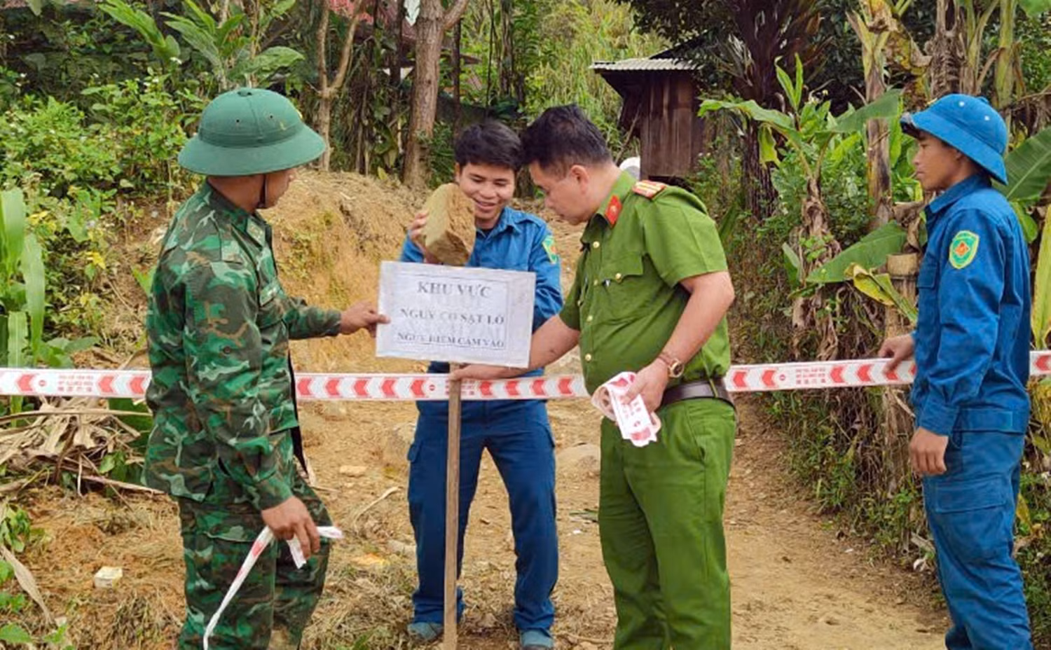 Quảng Nam chủ động sơ tán người dân trước khi bão đổ bộ -0
