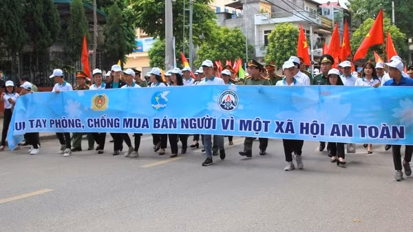 Hợp tác quốc tế trong phòng, chống mua bán người