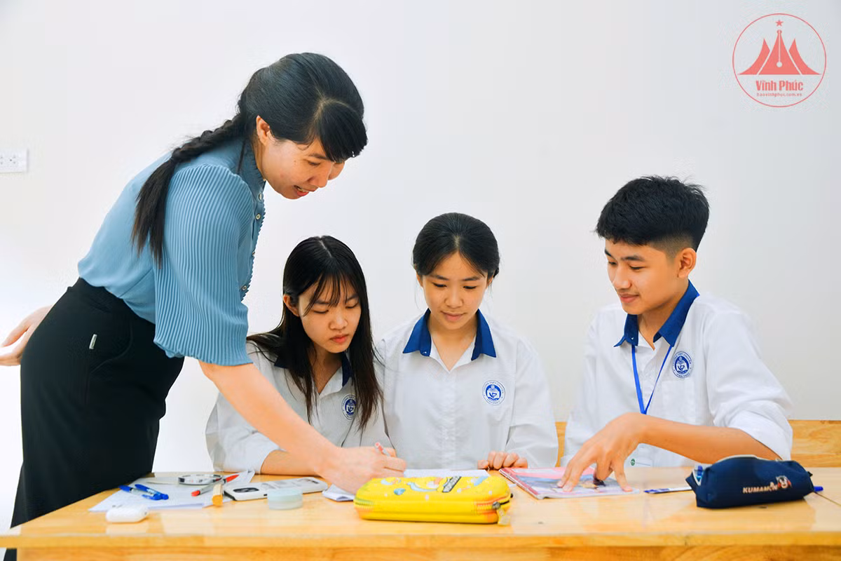 Vĩnh Phúc tập trung đầu tư phát triển nguồn nhân lực chất lượng cao -0