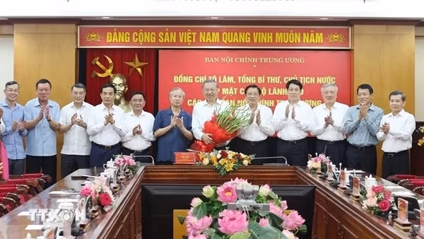 Tổng Bí thư, Chủ tịch nước Tô Lâm gặp mặt lãnh đạo các cơ quan Nội chính Trung ương
