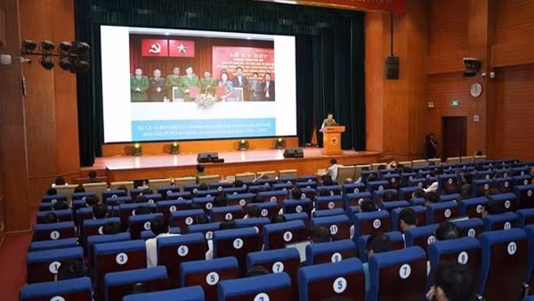 Chủ động phòng ngừa các loại ma túy “núp bóng” thực phẩm, đồ uống, thuốc lá điện tử