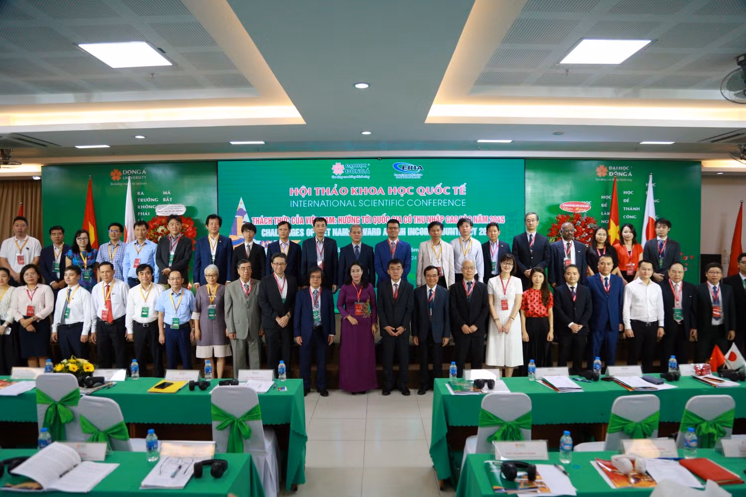 “Thách thức của Việt Nam: Hướng tới quốc gia có thu nhập cao vào năm 2045” -0