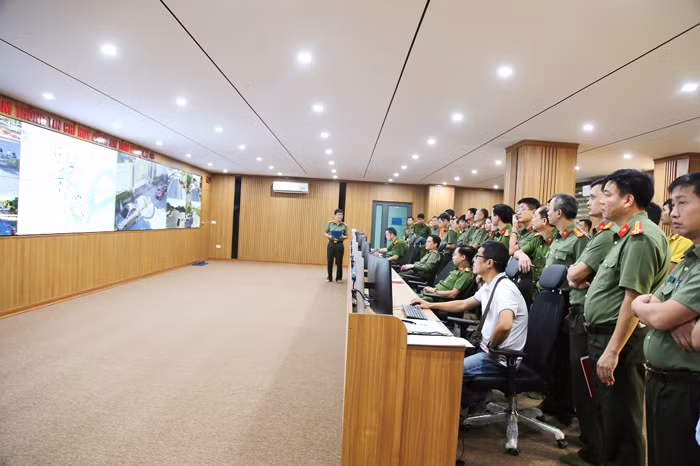 Lắp đặt hơn 600 camera giám sát an ninh và xử phạt vi phạm trật tự an toàn giao thông tại TP.Vinh -1